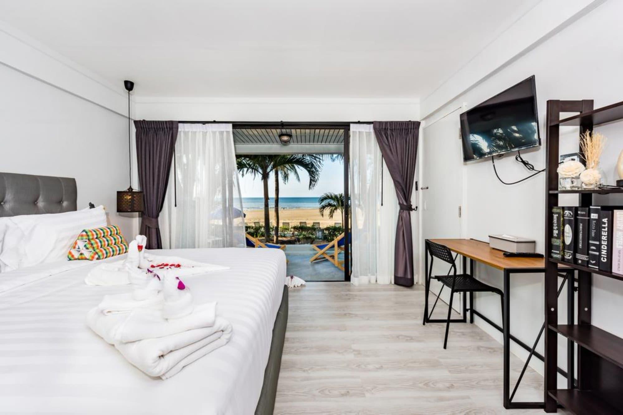 Thai Kamala Beach Front Phuket Zewnętrze zdjęcie