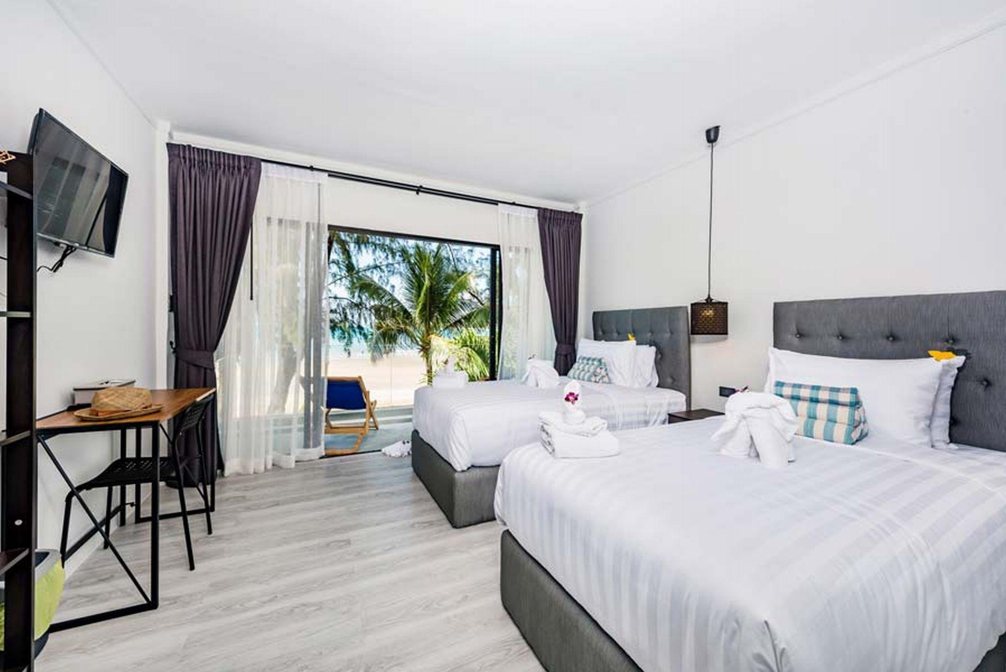 Thai Kamala Beach Front Phuket Zewnętrze zdjęcie
